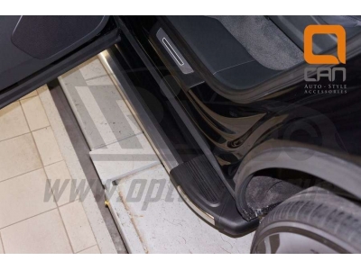 Пороги алюминивые Brilliant Black Турция для Toyota Hilux 2015-2021