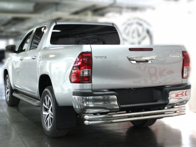 Защита заднего бампера d-53+53 для Toyota Hilux 2020 – н.в.